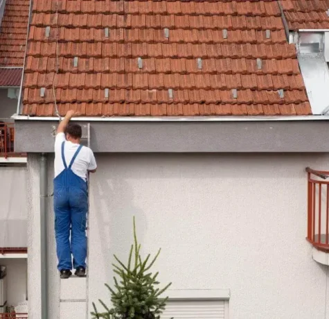Gutters Repairing